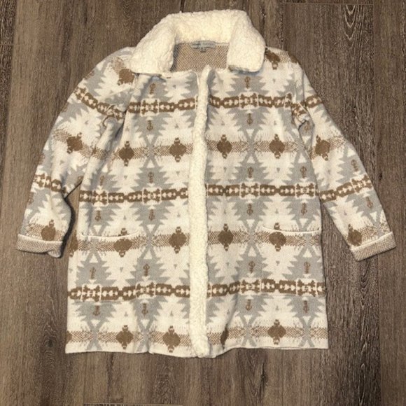 Absolutely Famous Comfy/Cozy Plush Cardigan Gray/White/Brown Size M Medium EUC - Picture 1 of 6